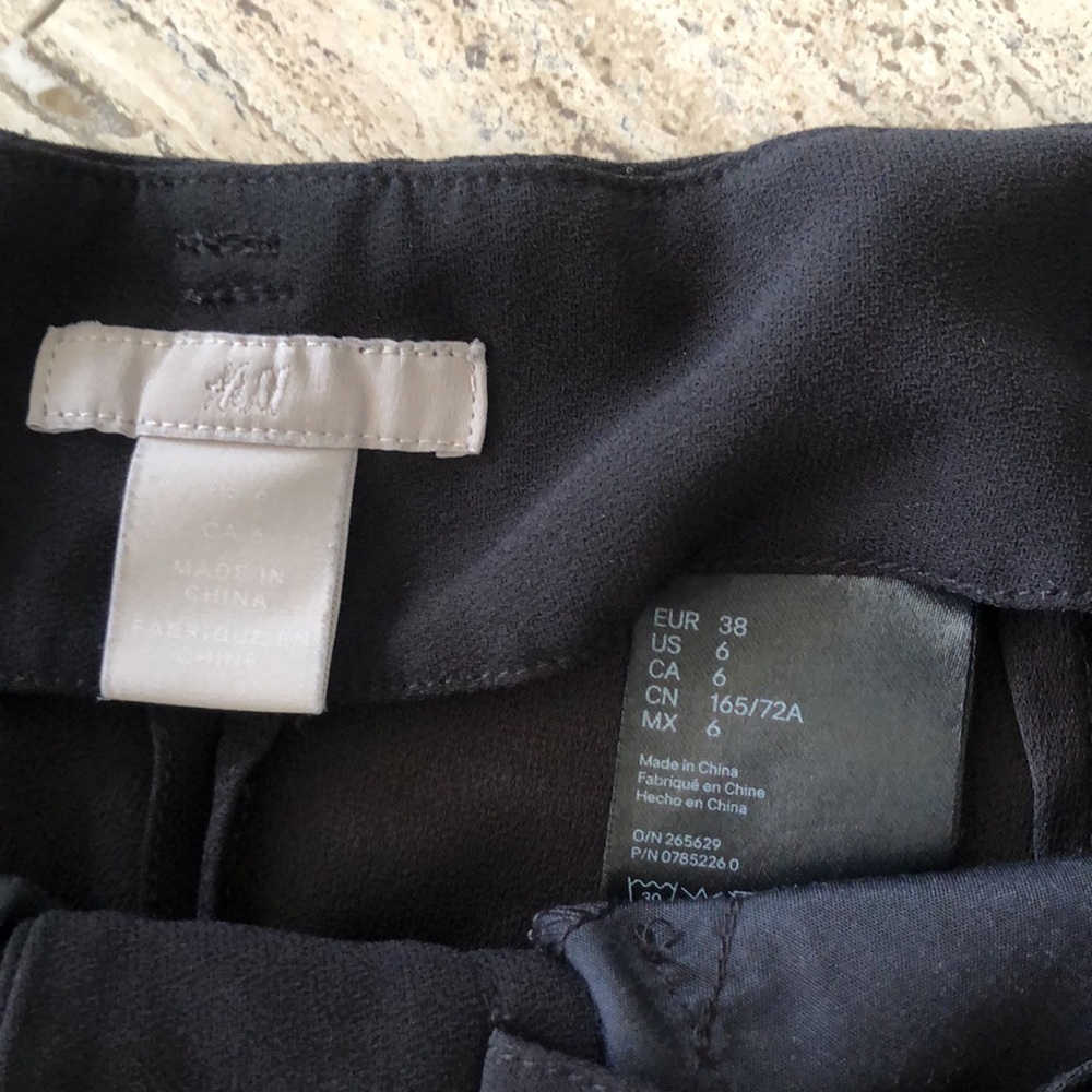 Pants - Picture 3 of 4